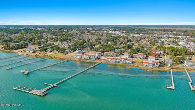 4801 S Shore Drive D4 The Bluffs, Morehead City, NC 28557