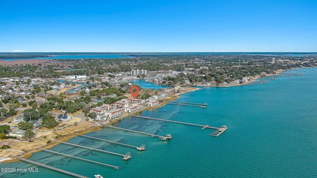 4801 S Shore Drive D4 The Bluffs, Morehead City, NC 28557