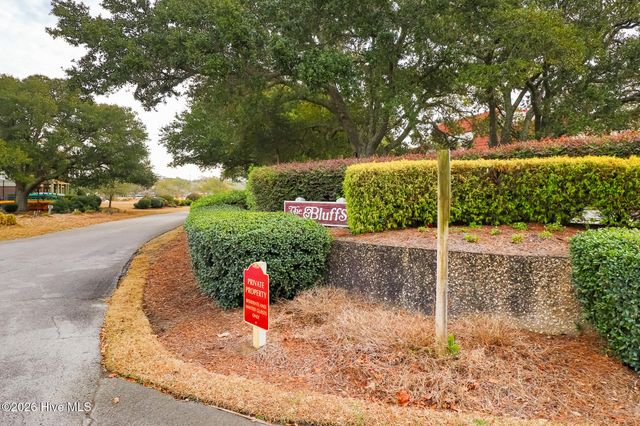 4801 S Shore Drive D4 The Bluffs, Morehead City, NC 28557