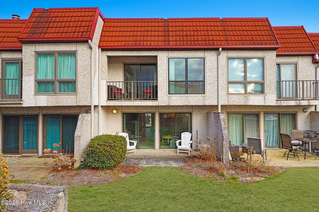 4801 S Shore Drive D4 The Bluffs, Morehead City, NC 28557