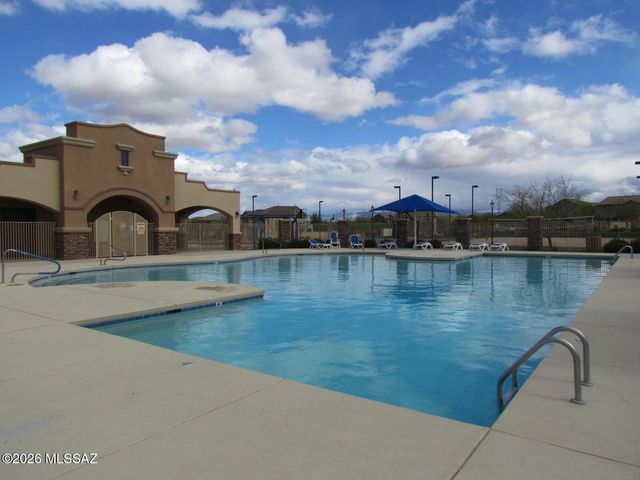 59 W Calle Priscal, Sahuarita, AZ 85629