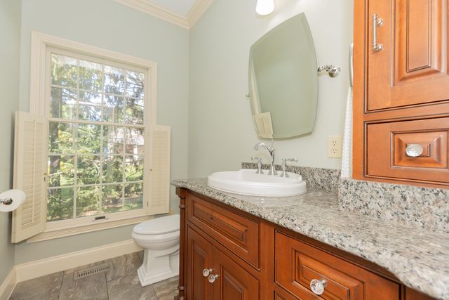8310 Remington Drive, Evansville, IN 47711