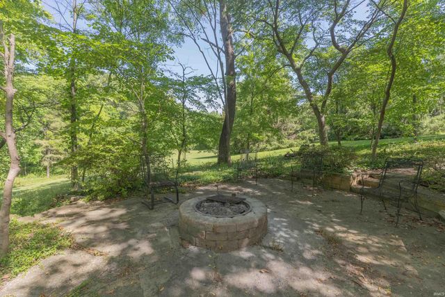 8310 Remington Drive, Evansville, IN 47711