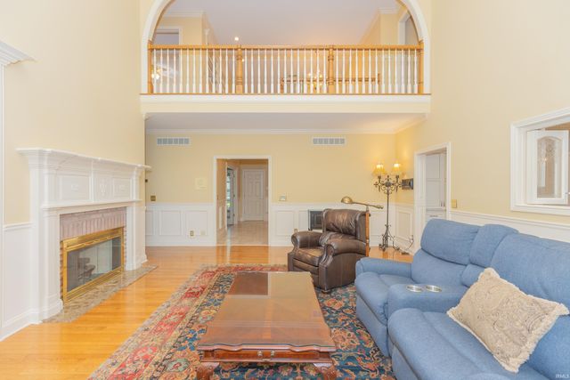 8310 Remington Drive, Evansville, IN 47711