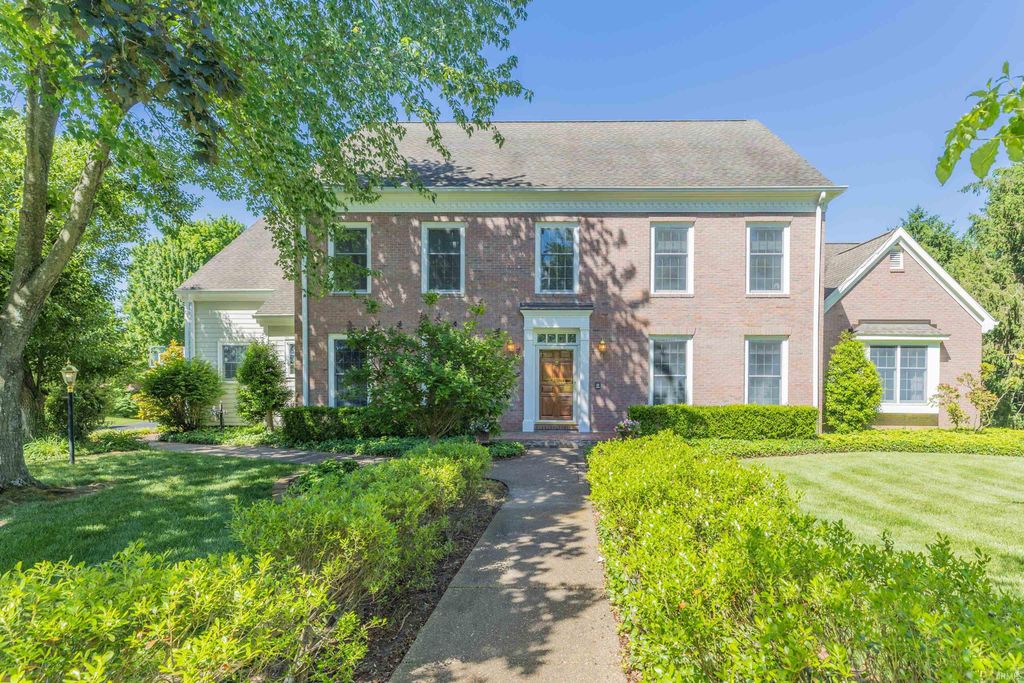 8310 Remington Drive, Evansville, IN 47711