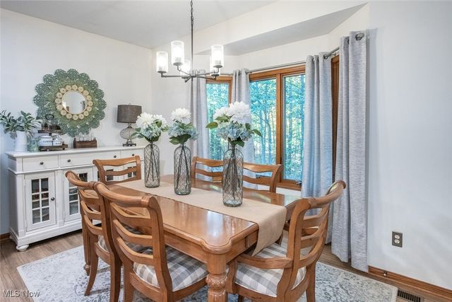 2734 Blakeslee Boulevard, Medina, OH 44256