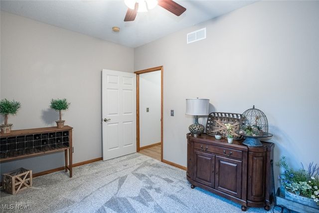 2734 Blakeslee Boulevard, Medina, OH 44256