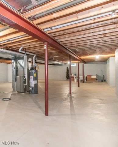 2734 Blakeslee Boulevard, Medina, OH 44256