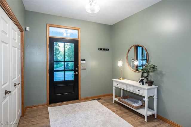 2734 Blakeslee Boulevard, Medina, OH 44256