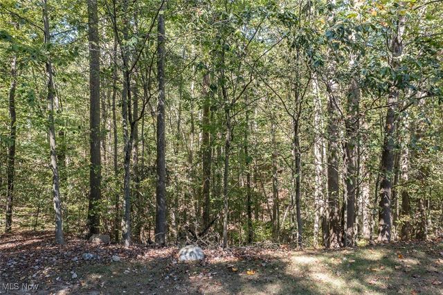 2734 Blakeslee Boulevard, Medina, OH 44256