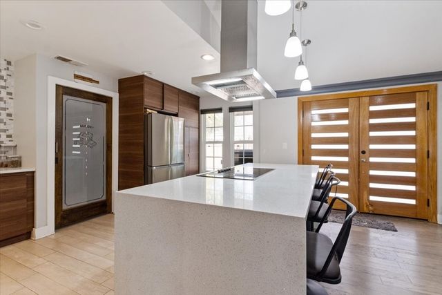 1113 Edwards Court S, Irving, TX 75062