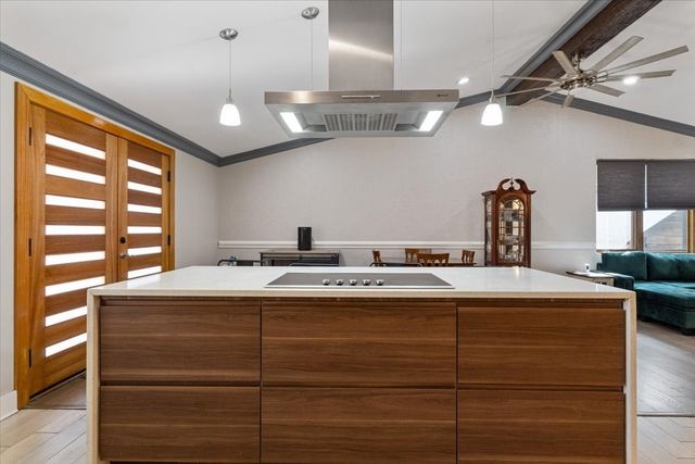 1113 Edwards Court S, Irving, TX 75062