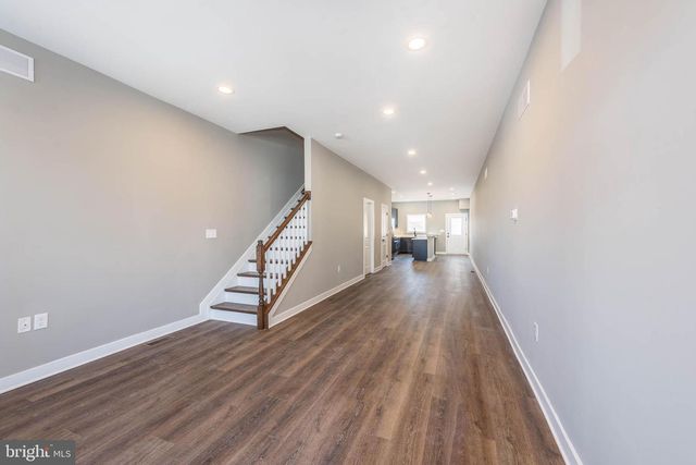 1330 DIVISION ST, Baltimore, MD 21217