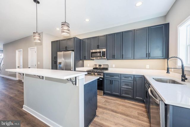 1330 DIVISION ST, Baltimore, MD 21217