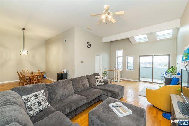 79 Adams Terrace 79, Clifton, NJ 07013