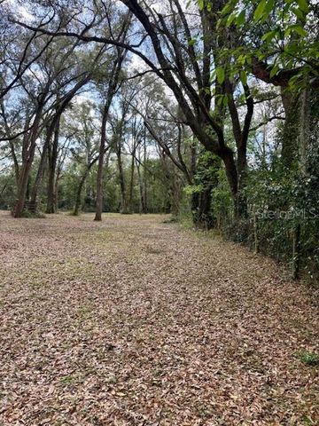 2350 SE 41 HIGHWAY, Morriston, FL 32668