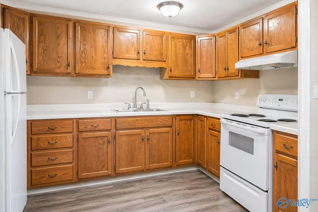 3912 Pine Avenue, Huntsville, AL 35805