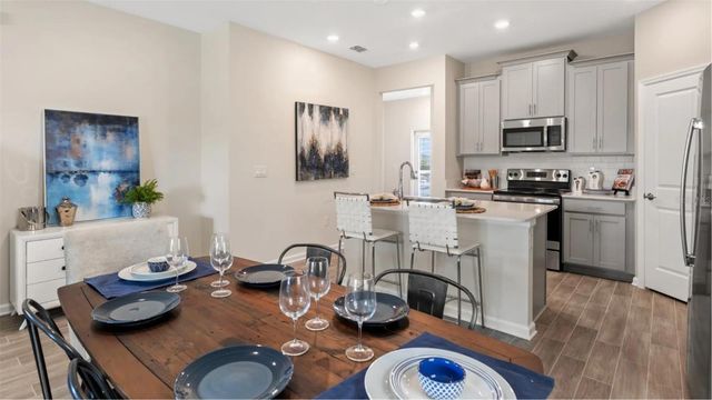 2401 VOLUNTEER AVENUE, Kissimmee, FL 34744