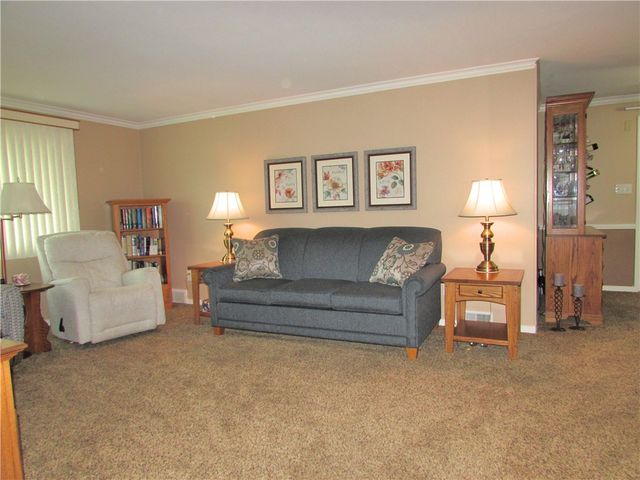 125 OLIVER DRIVE, White Oak, PA 15131