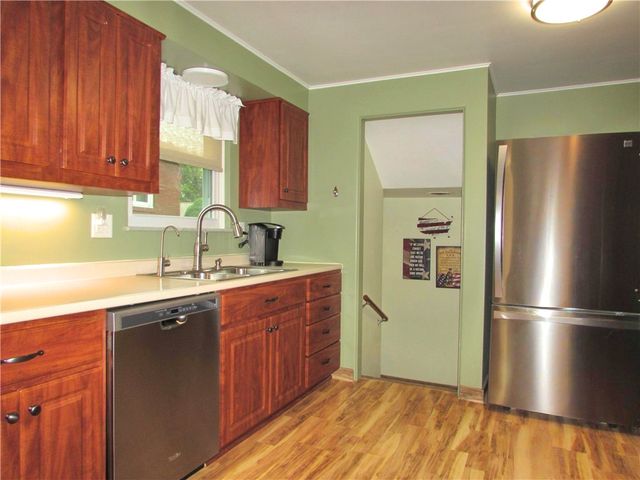 125 OLIVER DRIVE, White Oak, PA 15131