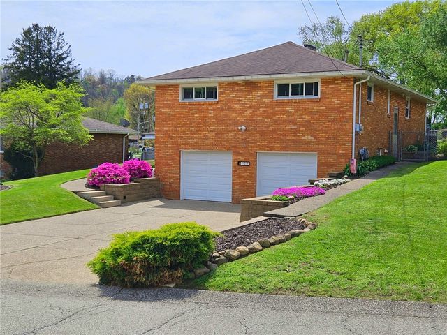 125 OLIVER DRIVE, White Oak, PA 15131