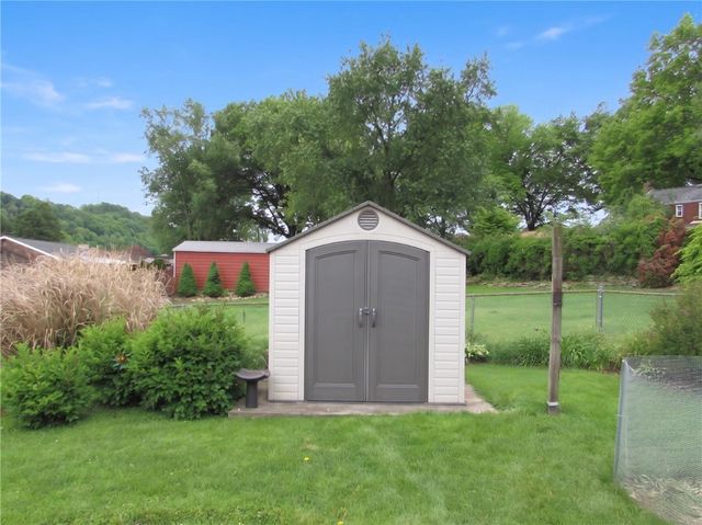 125 OLIVER DRIVE, White Oak, PA 15131
