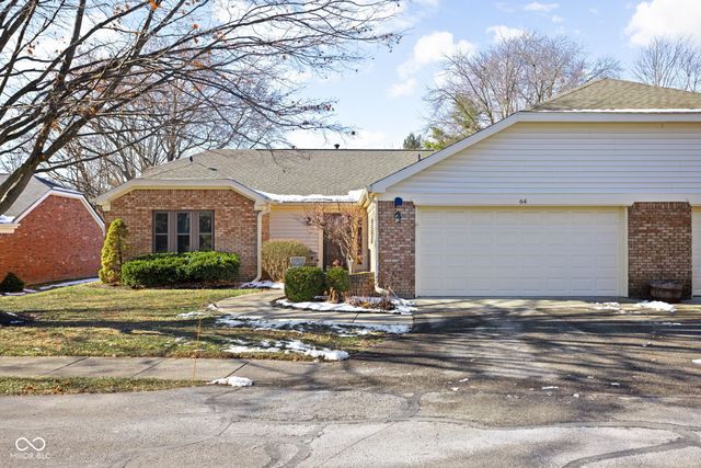 64 Dominion Drive, Zionsville, IN 46077