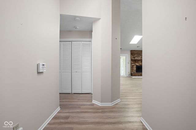 64 Dominion Drive, Zionsville, IN 46077