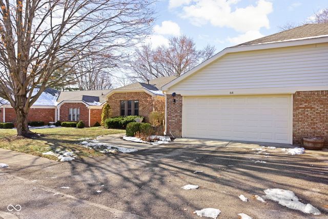 64 Dominion Drive, Zionsville, IN 46077