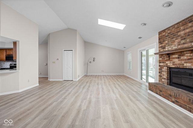 64 Dominion Drive, Zionsville, IN 46077