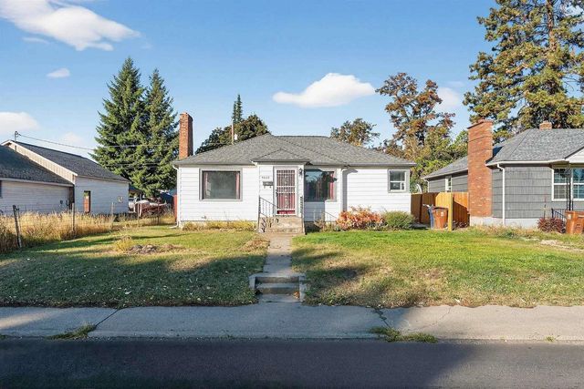 5609 N MONROE St, Spokane, WA 99205