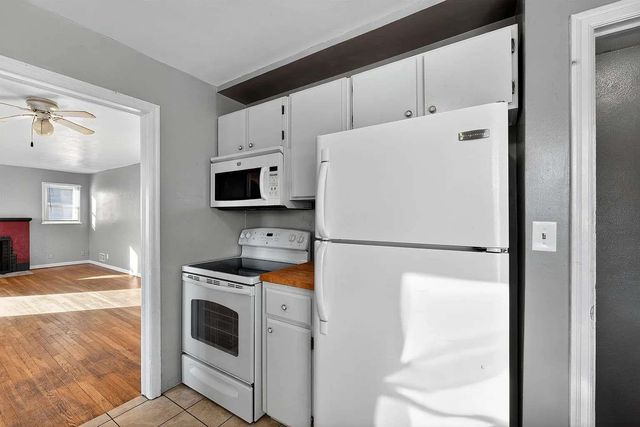 5609 N MONROE St, Spokane, WA 99205