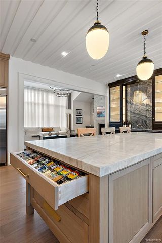 1644 Vista Drive, Oakland, MI 48363