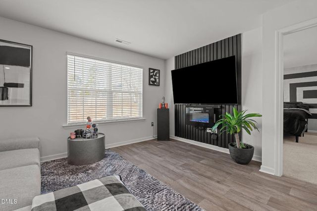 130 St James Way, Sanford, NC 27332