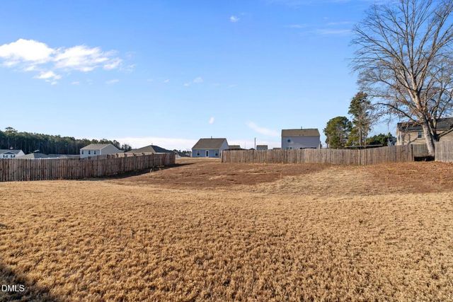 130 St James Way, Sanford, NC 27332