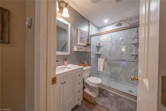 5707 Middlebury Place, Greensboro, NC 27410
