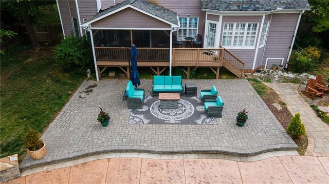 5707 Middlebury Place, Greensboro, NC 27410