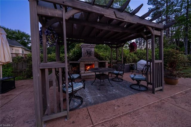 5707 Middlebury Place, Greensboro, NC 27410