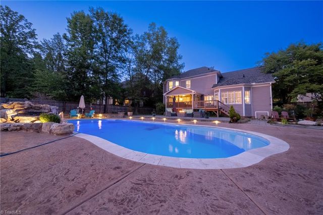 5707 Middlebury Place, Greensboro, NC 27410