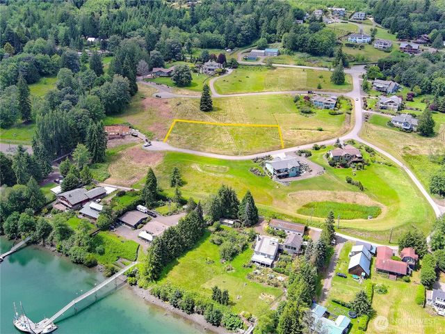 140 Harolds Hollow, Port Ludlow, WA 98365