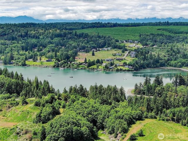 140 Harolds Hollow, Port Ludlow, WA 98365