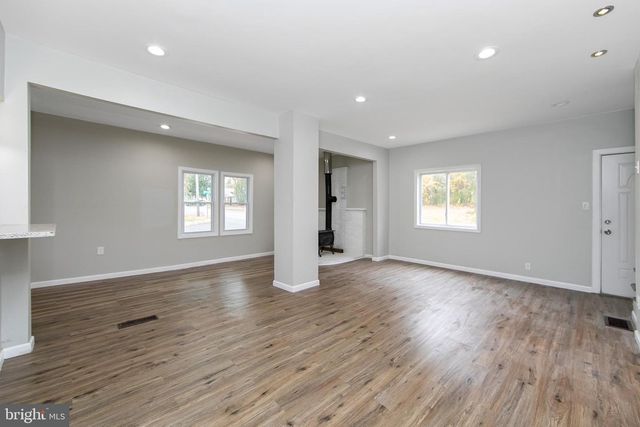 1612 DELSEA DR, Franklinville, NJ 08322