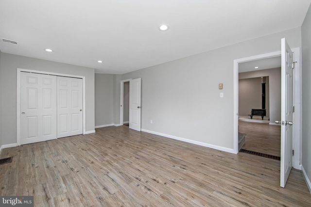 1612 DELSEA DR, Franklinville, NJ 08322