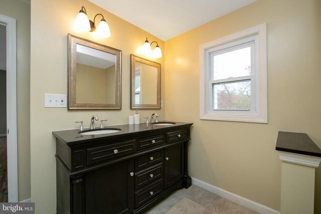 1612 DELSEA DR, Franklinville, NJ 08322