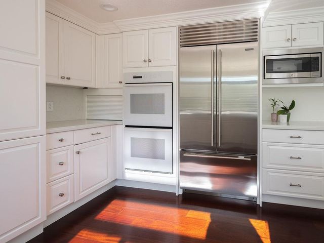 11 Susan Gale Court, Menlo Park, CA 94025