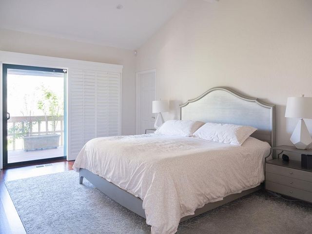 11 Susan Gale Court, Menlo Park, CA 94025