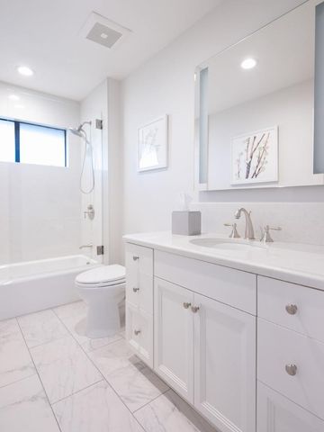 11 Susan Gale Court, Menlo Park, CA 94025