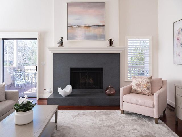 11 Susan Gale Court, Menlo Park, CA 94025