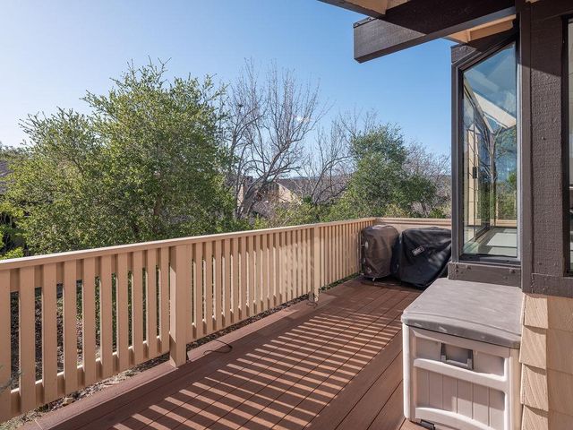 11 Susan Gale Court, Menlo Park, CA 94025