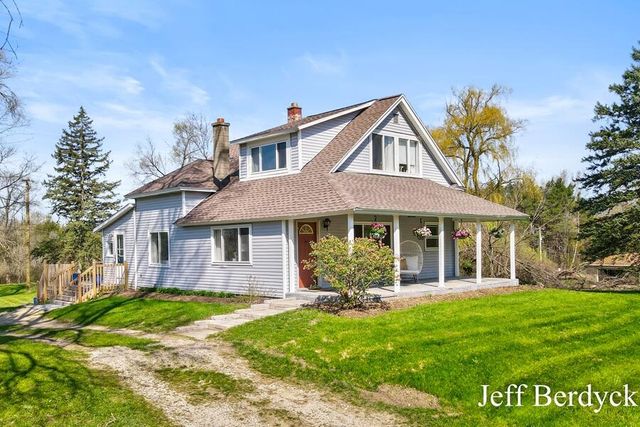 11287 Long Lake Drive NW, Sparta, MI 49345